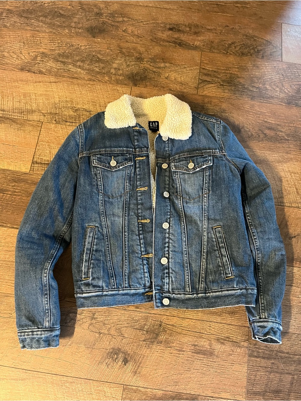 GAP Classic Blue Denim Jacket with Cream Sherpa Collar